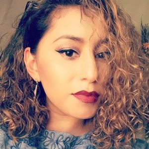 Meet your Posher, Katy